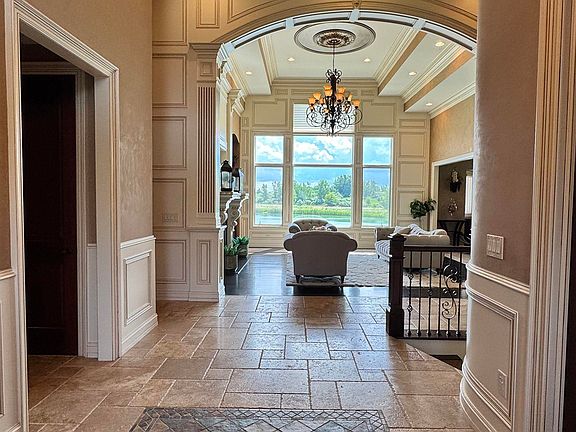 3rd image of 67729 Seven Lakes Ct