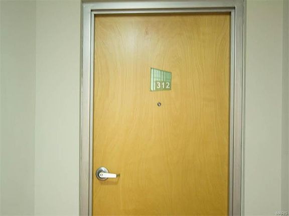 5th image of 2020 Washington Ave Unit 312