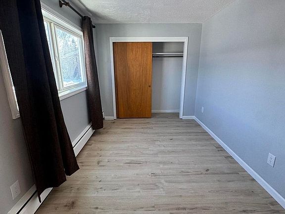 5th image of 900 W 26th Ave APT 12