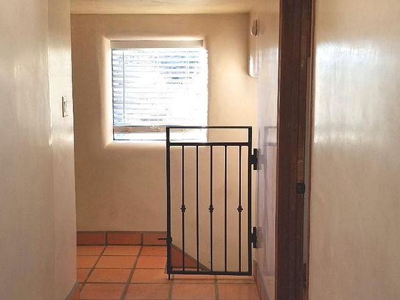 Hallway to Bathroom to the Left, 1st Bedroom is to the Right.