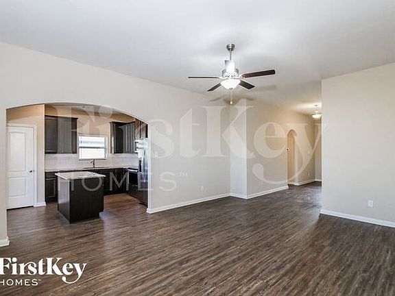 5th image of 4816 Beaver Creek Ave