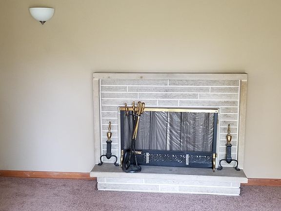 5th image of 3316 Chancellor Dr
