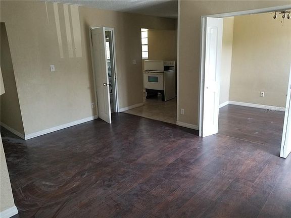 2nd image of 1000 San Domingo Rd