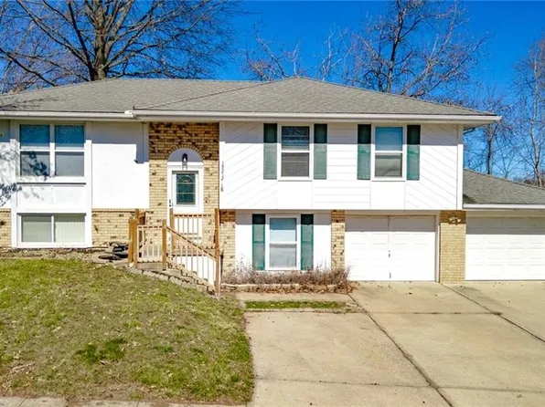 19212 E 15th St N, Independence, MO 64056