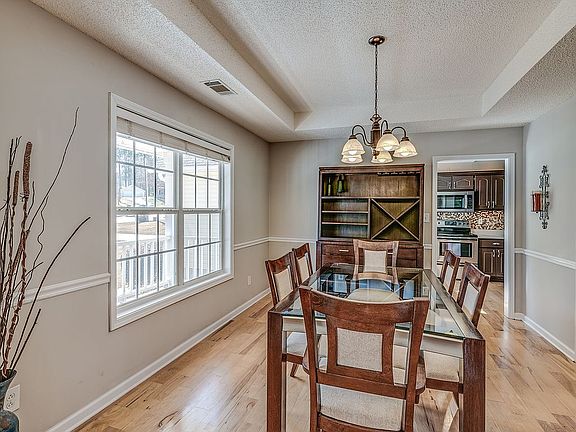 Family Dining Room 