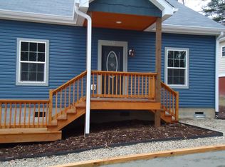 568 Toms Hill Dr APT 1, Hendersonville, NC 28739
