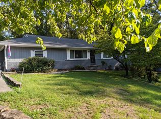 6011 Centerwood Dr, Knoxville, TN 37920