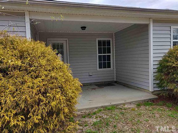5th image of 56 N Sussex Dr