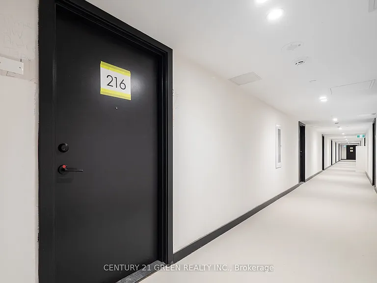 689 The Queensway #216 — Photo 13