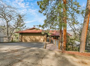 211 Glenview Dr, Ashland, OR 97520