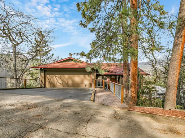 211 Glenview Dr, Ashland, OR 97520