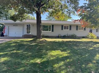 3533 Aldrich Ave, Anoka, MN 55303