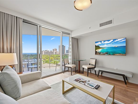2nd image of 2139 Kuhio Ave #1107