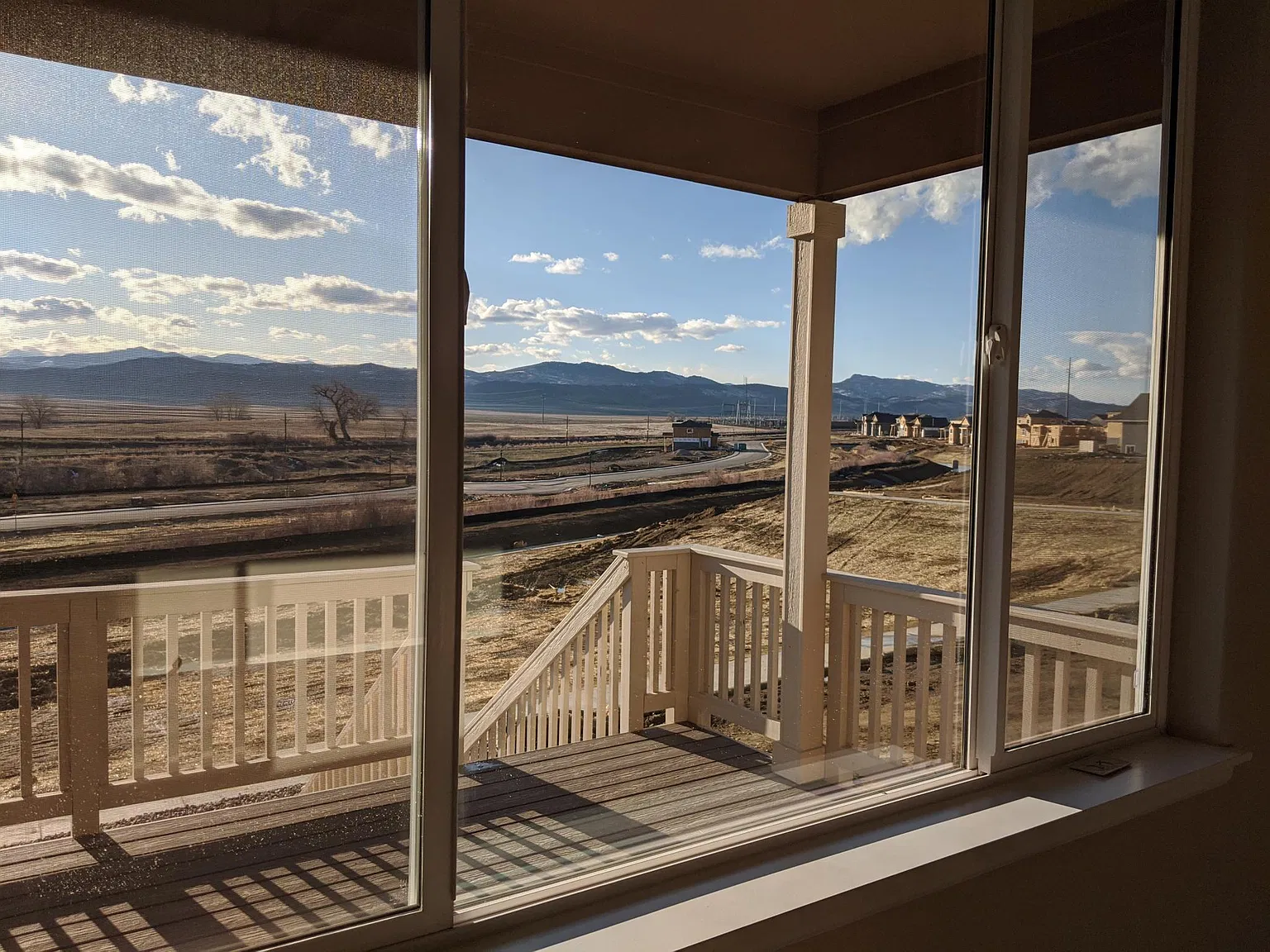 4 bed, 3080 sqft, $3,000 — Photo 1