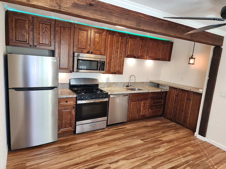 1st image of 3014-18 Clay Ave #3016