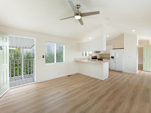 2nd image of 7368 Hollister Ave Space 51