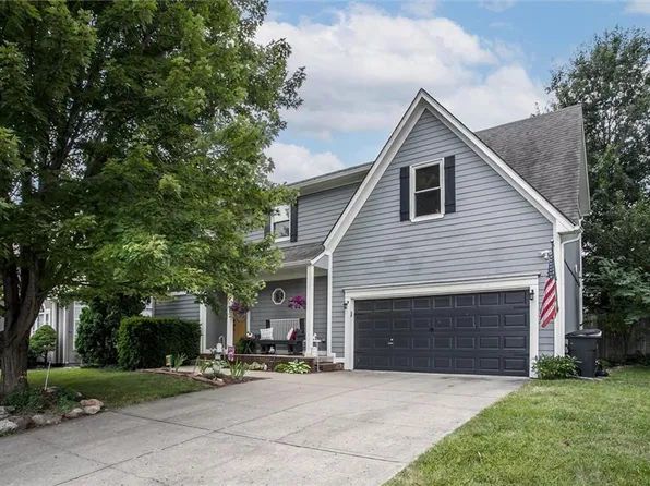 2117 SE 7th St, Lees Summit, MO 64063