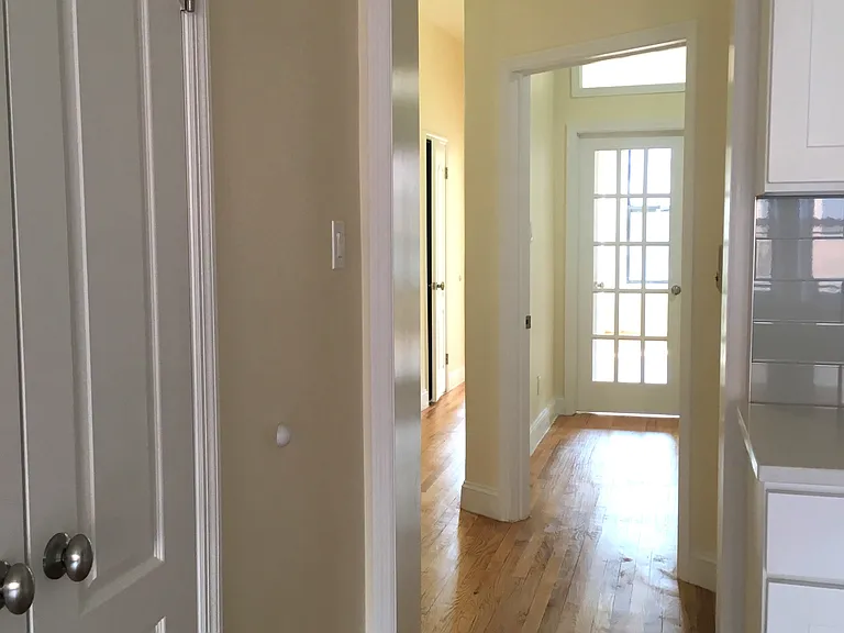 83 7th Ave #3 — Photo 9