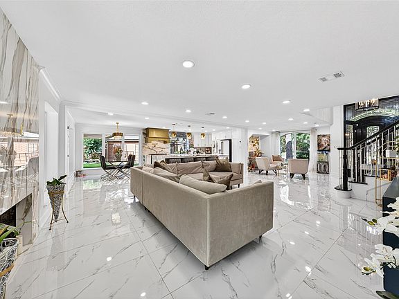 4th image of 16006 Peach Bough Ln