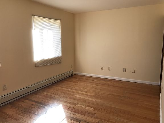 5th image of 17032 Cedarcroft Road # Fl 3rd