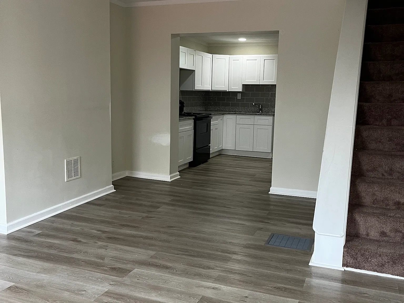 2 bed, 728 sqft, $1,500 — Photo 3