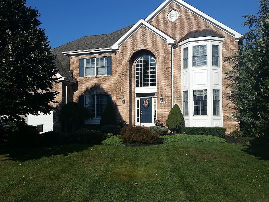 1st image of 529 Reynolds Ave