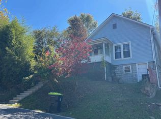 502 Dora Hwy, Pulaski, VA 24301