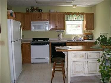 5th image of 10571 White St Unit 5