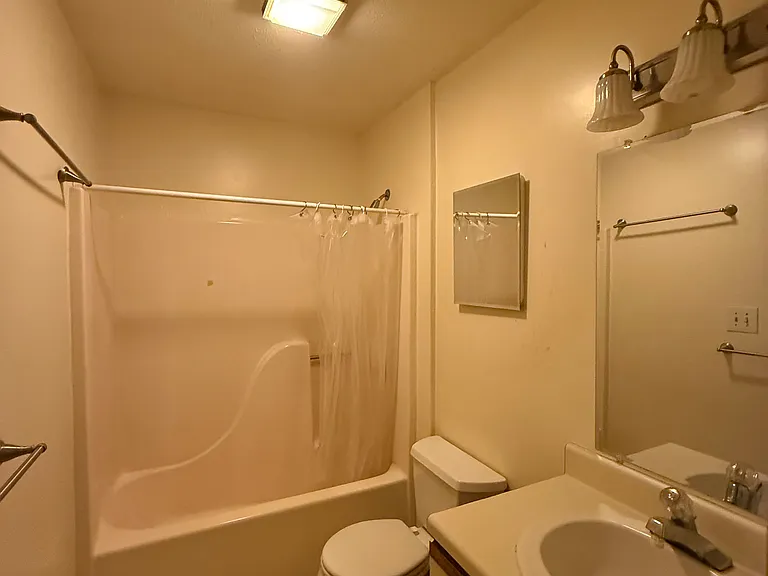 113 S Peak Dr — Photo 13