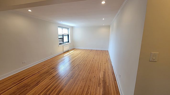 1st image of 211-02 75th Ave APT 6J