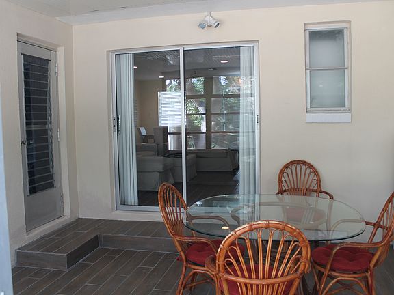 unit 3 rear porch