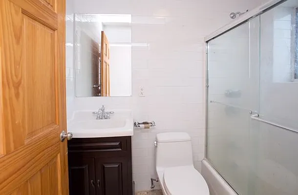 Rented by Chase Global Realty Corp | media 5