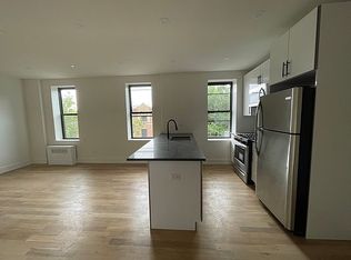 32-76 30th St #5D, Astoria, NY 11106