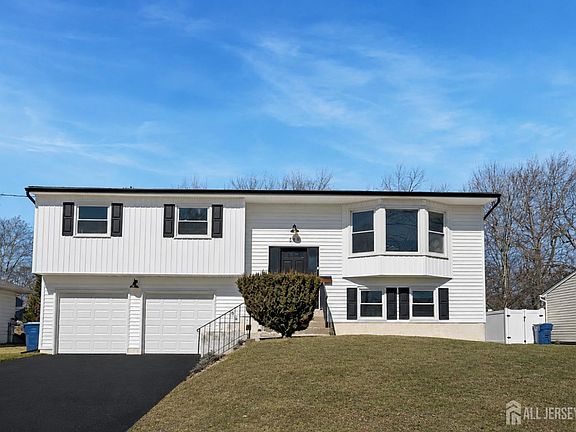 2nd image of 259 Glenn Ave