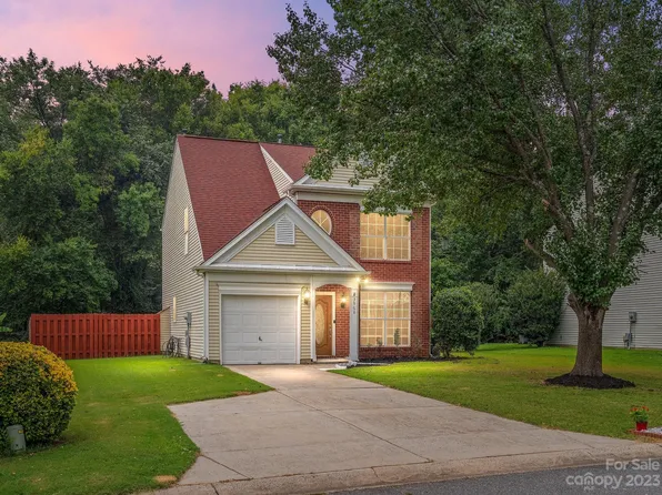 3968 Griers Fork Dr, Charlotte, NC 28273