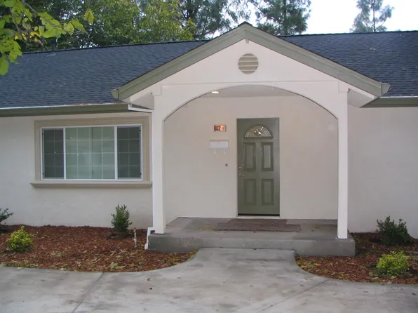 802 W 4th Ave, Chico, CA