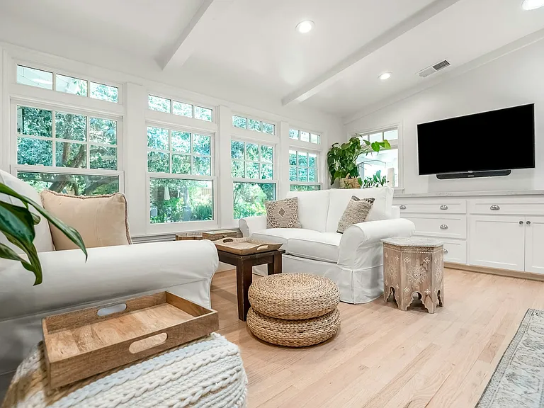 1531 W Laurel Ave — Photo 11