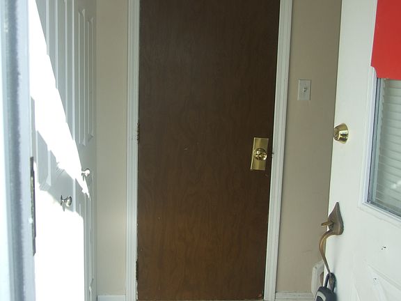 4th image of 390 Pierce Ct Unit 390