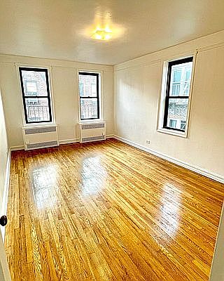 3rd image of 47-20 42nd St APT 6C