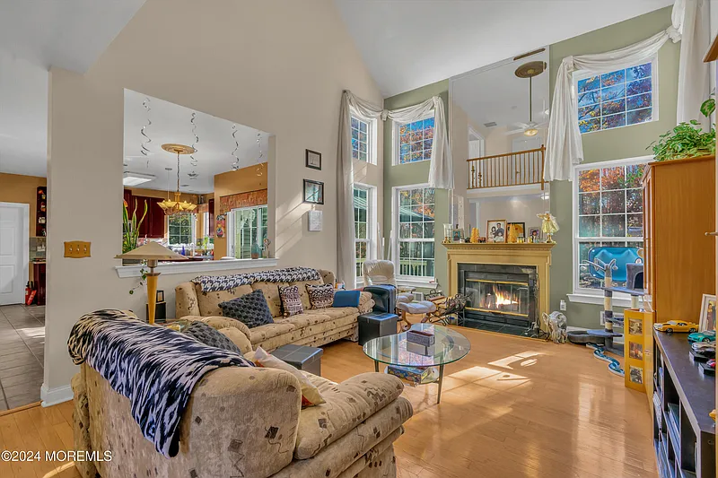 Thumbnail 13