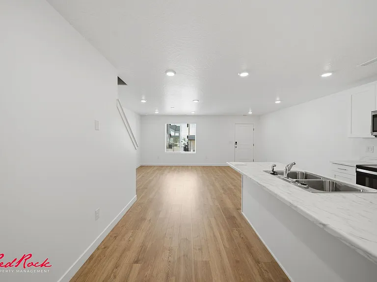 2775 E Rushpink Ln — Photo 11