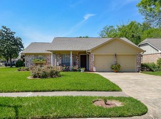 6003 Rena St, Houston, TX 77092