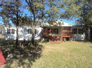 255 Wigwam Rd, Bowie, TX 76230