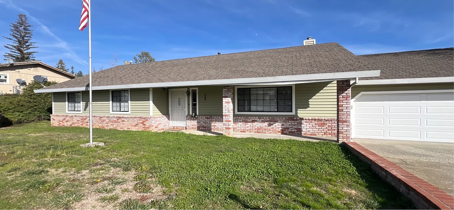 153 Cypress Hill Dr photo 1