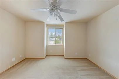 261 Oliver Ct — Photo 31