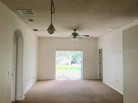4th image of 625 Home Grove Dr
