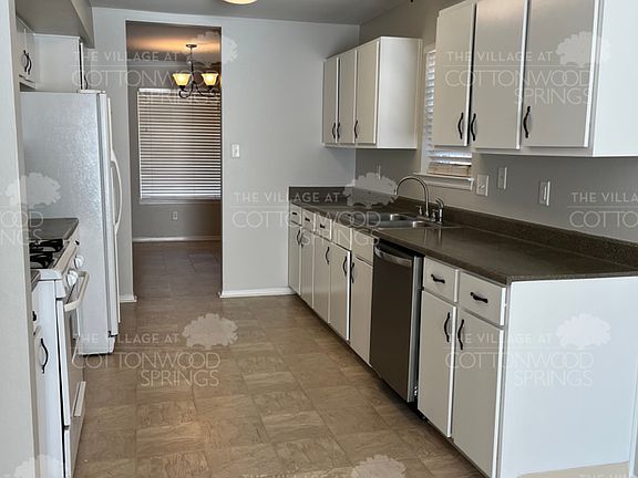 3rd image of 4716 Loma Blanca Dr