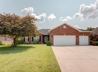 148 Sundown Rdg, Maryville, IL 62062