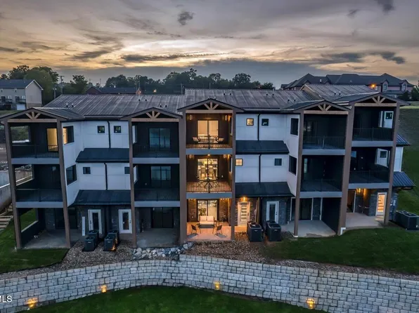 4160 Bristol Hwy #503, Johnson City, TN 37601