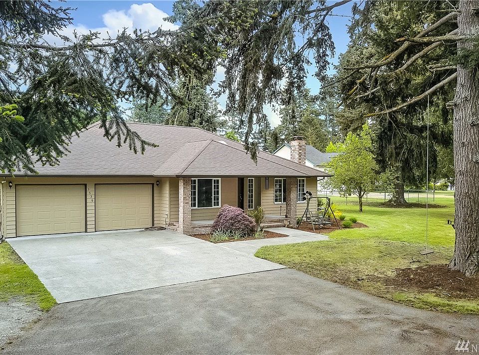 1st image of 3539 Yorkshire Dr SE
